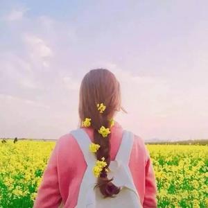 校🌸自慰流出白色液
